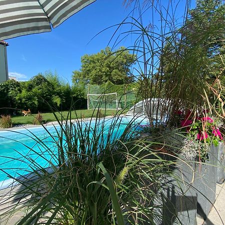 Pool & Lake Holiday Home 马克莱贝格 外观 照片